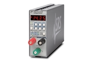 SIM928<br>(Rechargeable isolated voltage source)